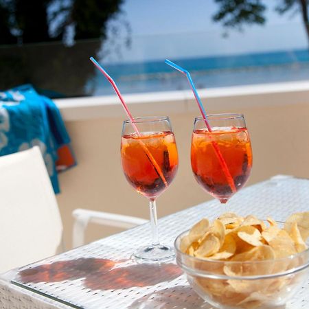 Marina Beach Suite Hotel Rimini Eksteriør bilde