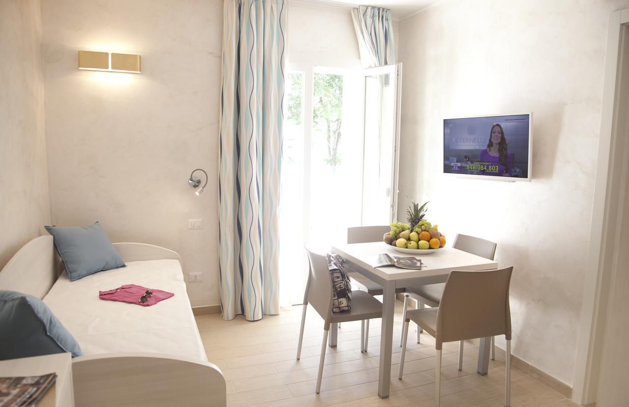 Marina Beach Suite Hotel Rimini Eksteriør bilde
