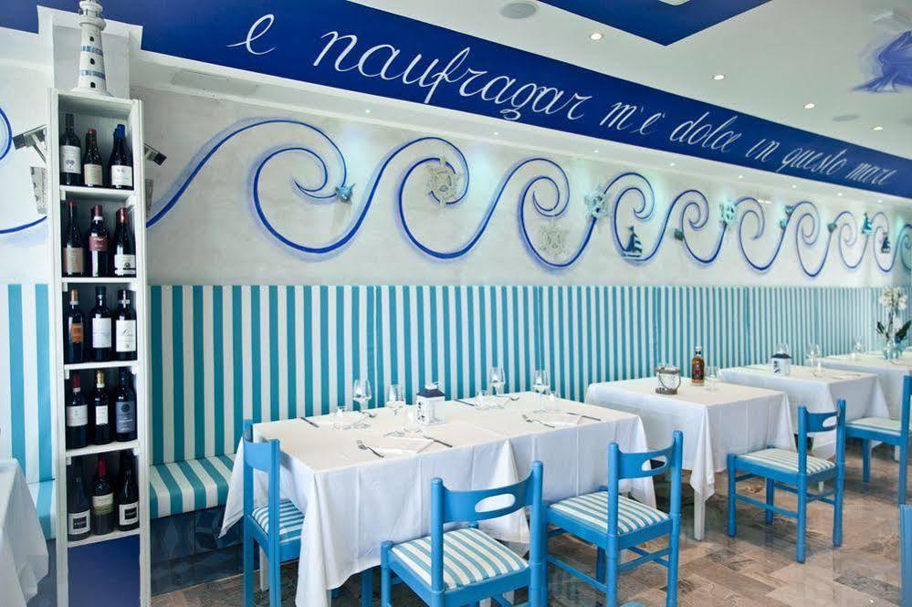 Marina Beach Suite Hotel Rimini Eksteriør bilde